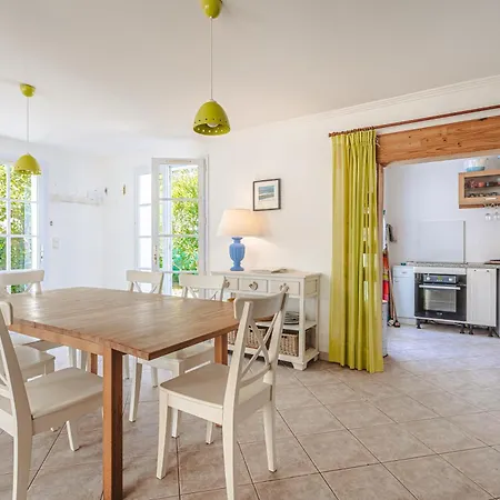 Maison A 4 Min Du Marche Et Plages Holiday home Saint-Trojan-les-Bains